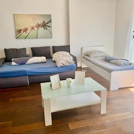 80 M2 Rootfop With Balcony & Free Parking דירה
